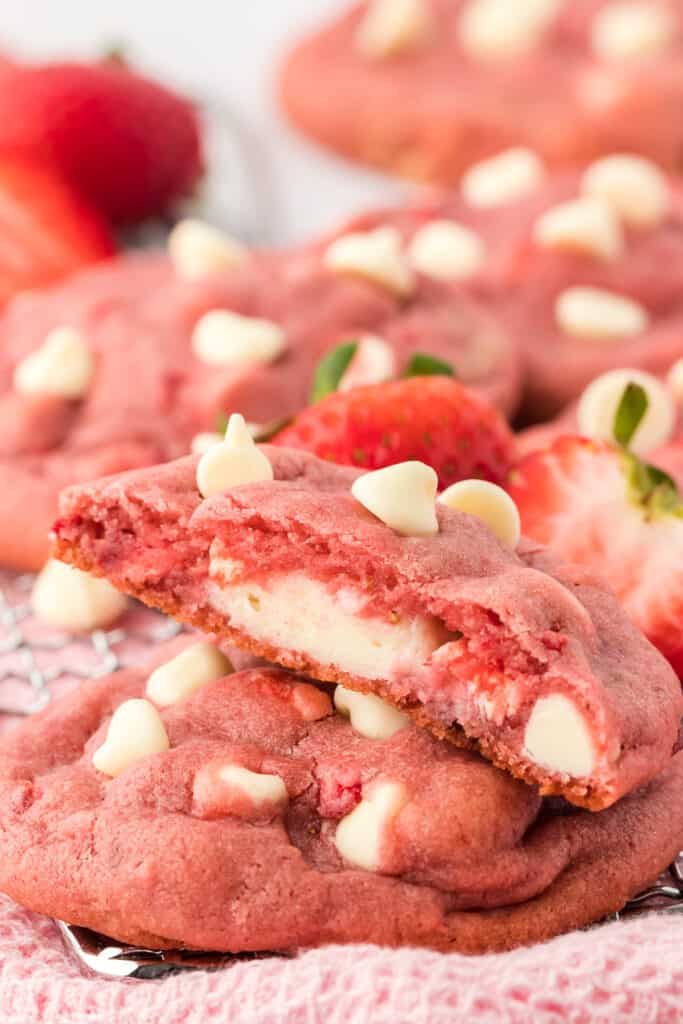 strawberry cheesecake cut in half