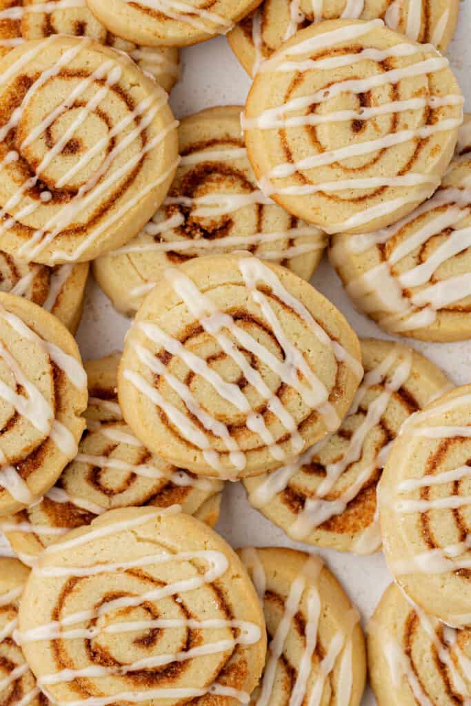 a pile of cinnamon roll cookies