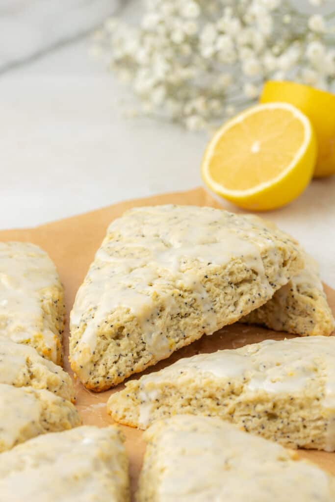 lemon poppyseed scones on parchment paper