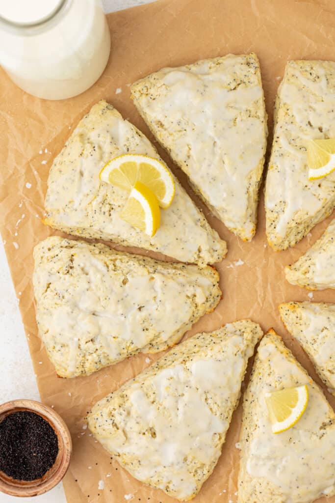 lemon poppyseed scones on parchment paper